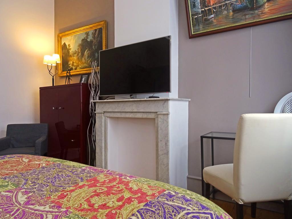 Chambres Et Table D'Hotes La Belle Lensoise Exterior photo